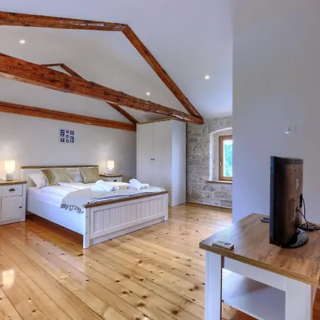 Holiday home Lucky By Interhome *