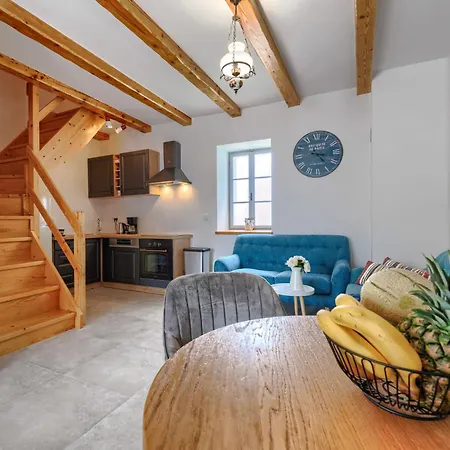 Lucky By Interhome *