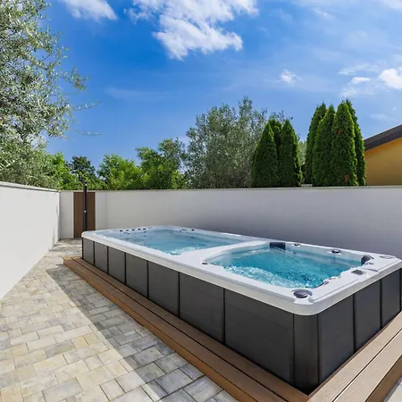 Holiday home Lucky By Interhome Porec