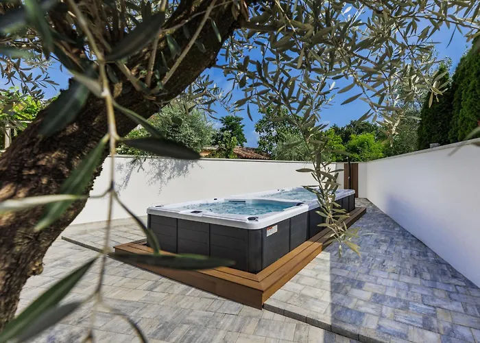 Ferienhaus Lucky By Interhome